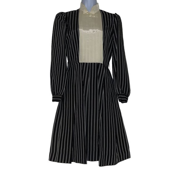 Nancy Bracoloni Dresses & Skirts - Vintage Nancy Bracoloni for Shangri La Dress Womens 5 6 Costume Goth Union 70s